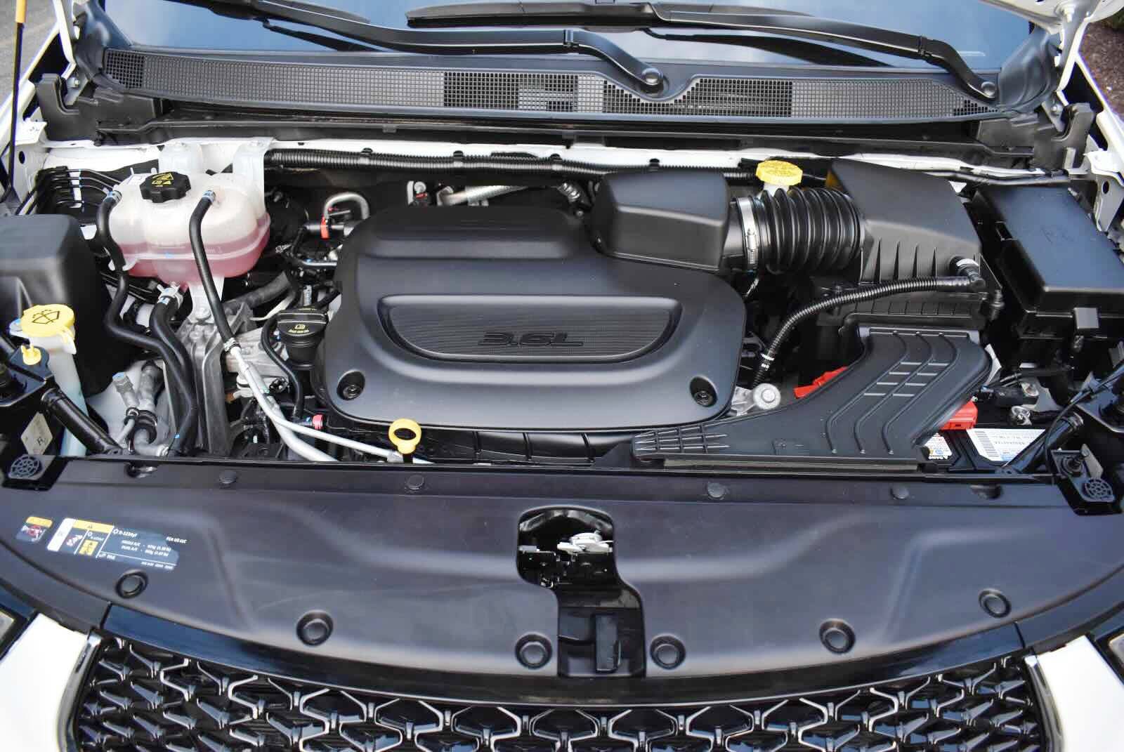 Used 2025 Chrysler Pacifica Select FWD image 28