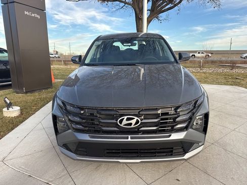 New 2026 Hyundai Tucson SE image 11