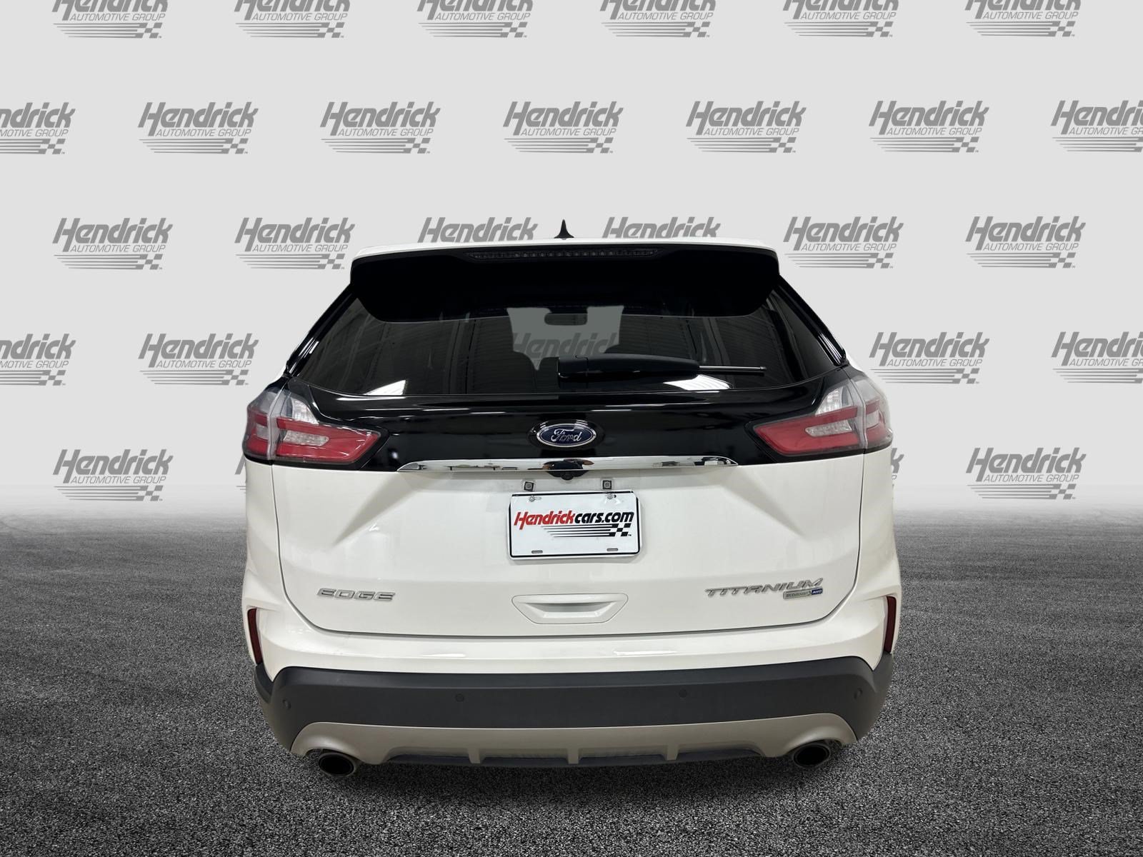 Used 2020 Ford Edge Titanium AWD/4WD image 9
