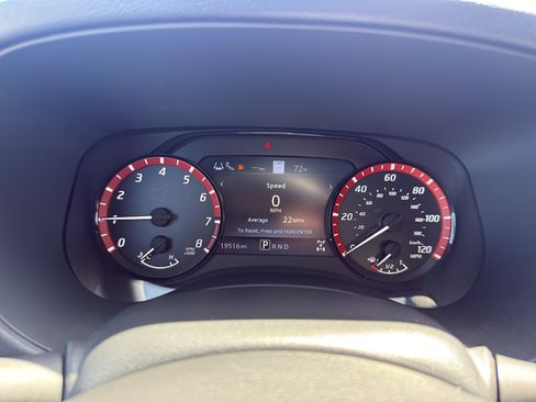 Certified 2023 Nissan Frontier PRO-4X w/ Pro-4X Premium Package AWD/4WD image 19