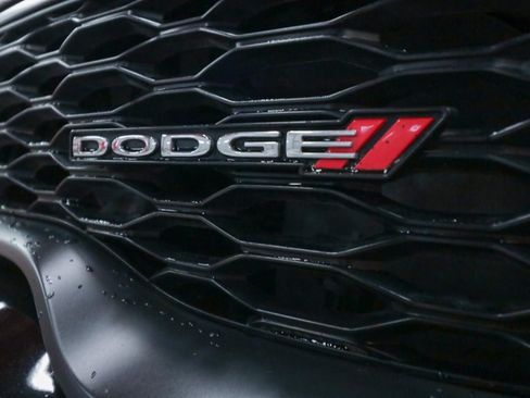 Used 2022 Dodge Durango GT RWD image 40