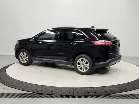 Used 2020 Ford Edge SEL image 5