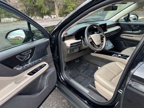 Certified 2022 Lincoln Corsair Grand Touring image 31