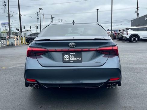 Used 2019 Toyota Avalon XSE w/ All Weather Liner Package FWD image 8