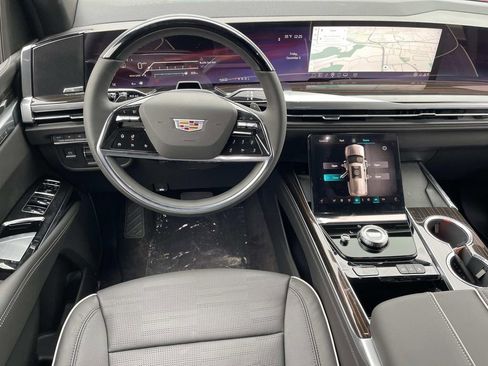 New 2026 Cadillac Escalade Luxury w/ Touring Package image 12
