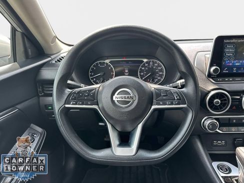 Used 2023 Nissan Sentra SV FWD image 15