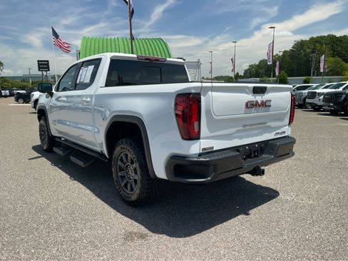 Used 2024 GMC Sierra 1500 AT4X AWD/4WD image 7