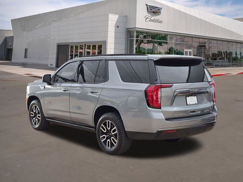 Used 2023 GMC Yukon AT4 w/ AT4 Premium Package AWD/4WD image 4