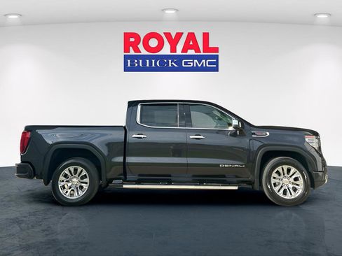Used 2022 GMC Sierra 1500 Denali image 1