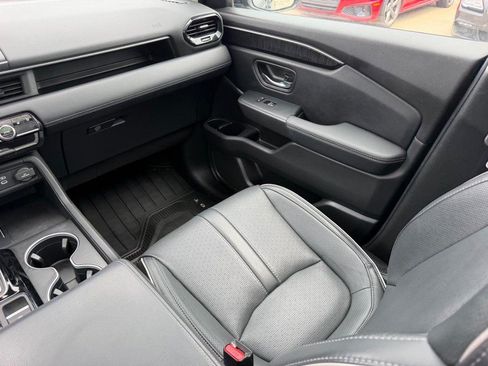 Used 2024 Honda Pilot Elite image 20