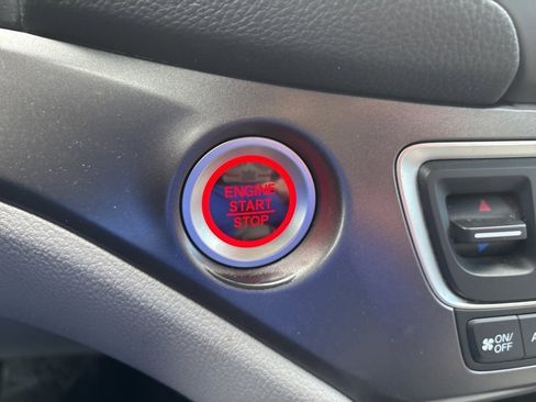 Certified 2019 Honda Ridgeline RTL image 28