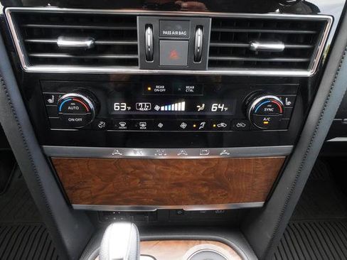 Used 2023 Nissan Armada SL w/ Captain's Chairs Package RWD image 18