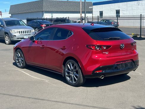 Used 2020 MAZDA MAZDA3 AWD Hatchback w/ Preferred Pkg image 6