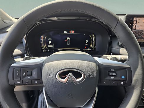 Used 2026 INFINITI QX60 Luxe image 17