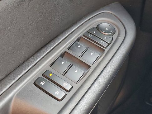 Used 2017 GMC Acadia Limited SLT image 20