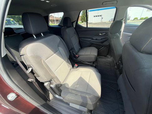 Used 2020 Chevrolet Traverse LT w/ LPO, Floor Liner Package AWD/4WD image 26