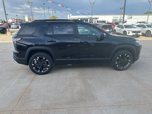 New 2026 Chevrolet Equinox RS w/ Convenience Package III FWD image 32