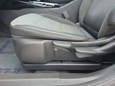 Certified 2024 Chevrolet Trax LT w/ Driver Confidence Package image 29