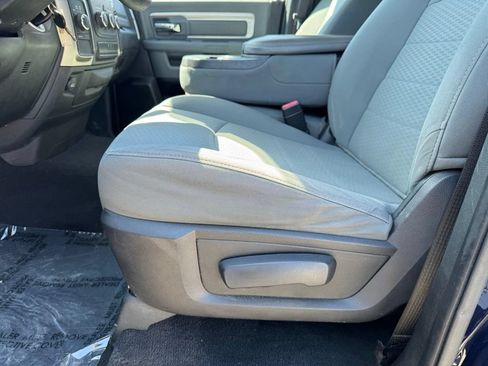 Used 2013 RAM 1500 Classic SLT AWD/4WD image 4