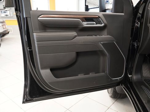 New 2026 Chevrolet Silverado 2500 LT image 5