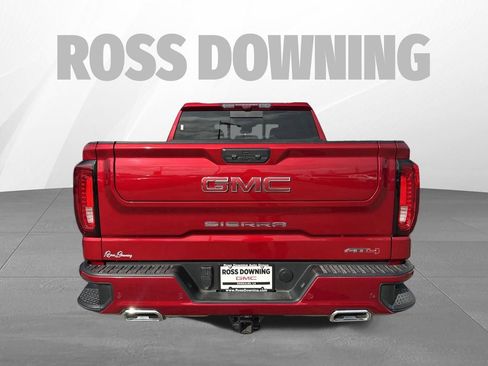 Used 2025 GMC Sierra 1500 AT4 w/ AT4 Premium Package AWD/4WD image 5
