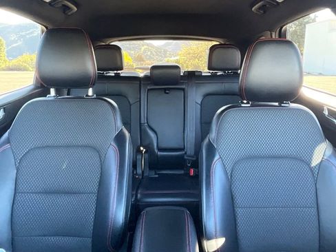 Used 2024 Ford Escape ST-Line w/ Tech Pack #1 image 33