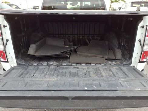 Used 2021 GMC Canyon AT4 w/ Driver Alert Package AWD/4WD image 21