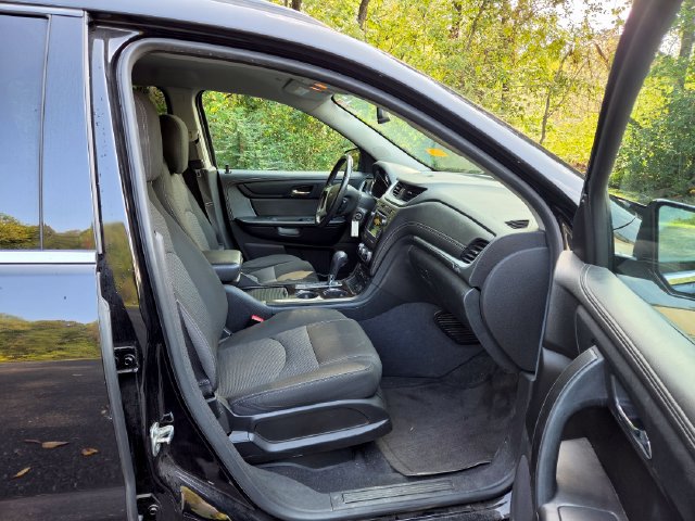 Used 2016 Chevrolet Traverse LT AWD/4WD image 23