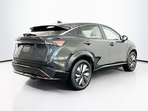 Used 2025 Nissan Ariya AWD image 9
