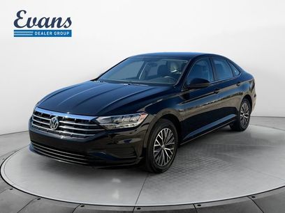 Used 2020 Volkswagen Jetta SE w/ SE Cold Weather Package