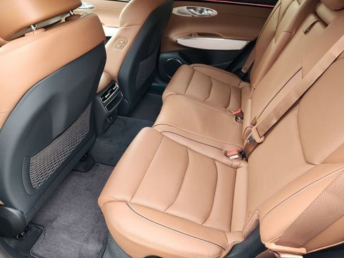 New 2026 Genesis GV70 2.5T Advanced image 20