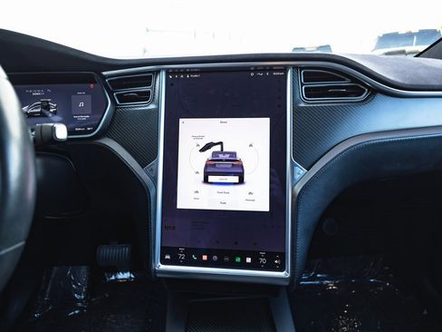 Used 2017 Tesla Model X 100D image 31