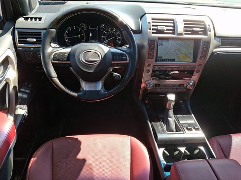 Certified 2021 Lexus GX 460 Premium w/ Premium Package AWD/4WD image 13