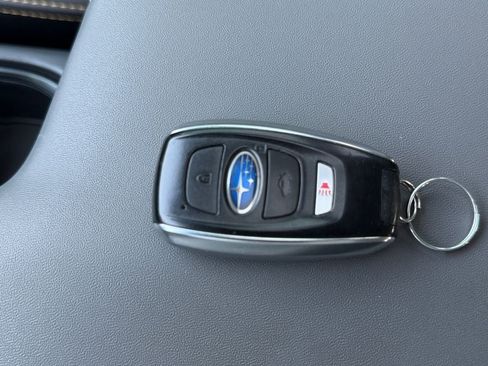 Used 2021 Subaru Crosstrek 2.5i Sport w/ Moonroof Package AWD/4WD image 31