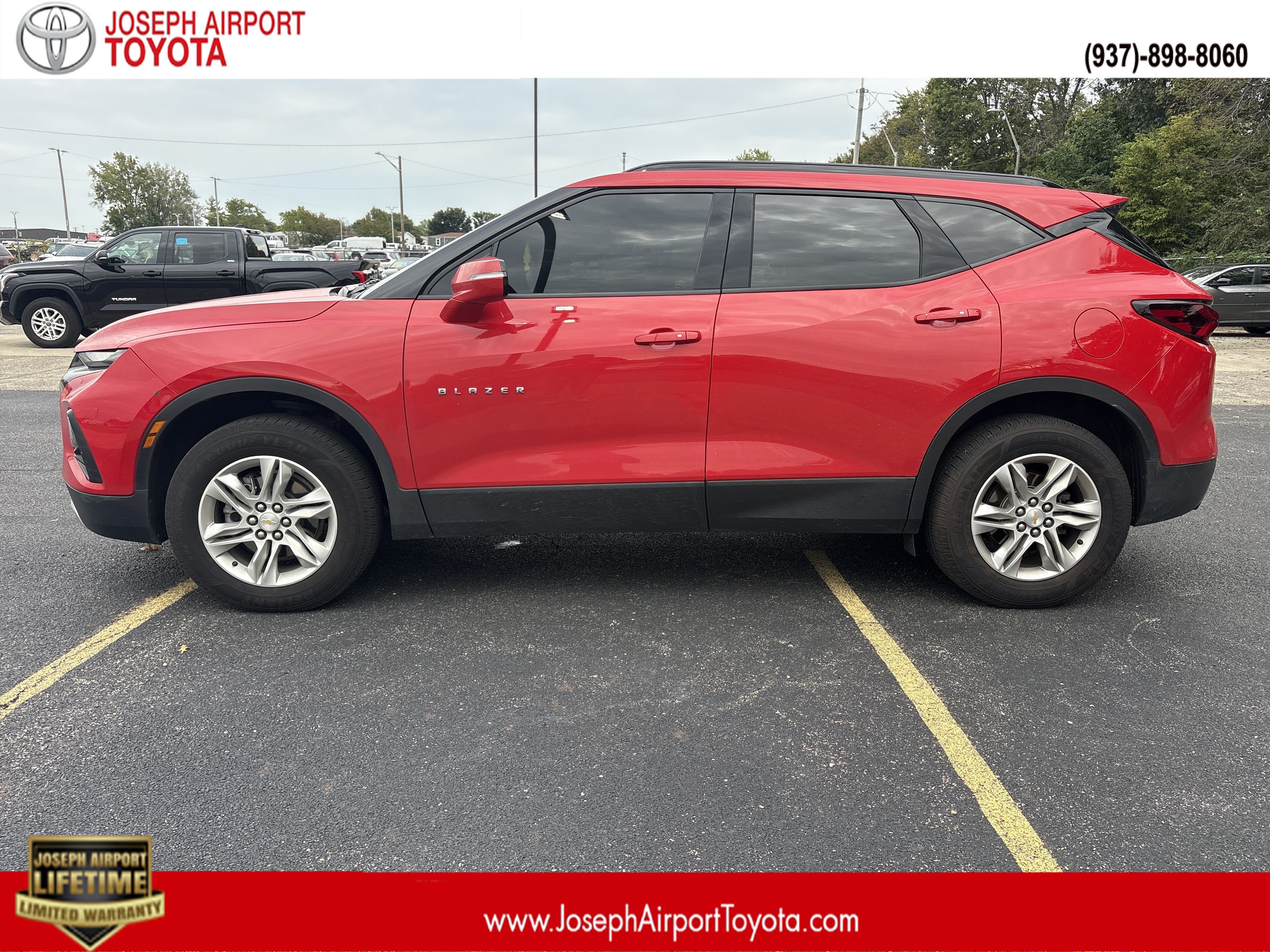 Used 2021 Chevrolet Blazer LT FWD image 1