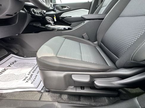 New 2026 Chevrolet Trax LT image 12