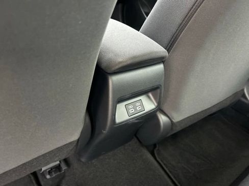 Used 2026 Toyota Corolla LE FWD image 9
