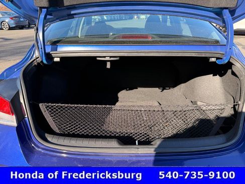 Used 2023 Hyundai Elantra SE w/ Preferred Accessory Package image 33