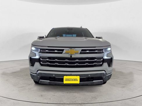 Certified 2024 Chevrolet Silverado 1500 LTZ AWD/4WD image 8