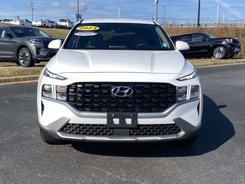 Used 2023 Hyundai Santa Fe SE image 2
