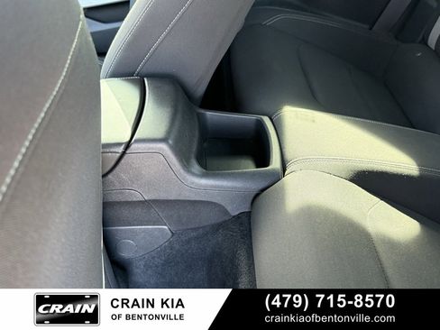 Used 2017 Chevrolet Camaro LT image 26