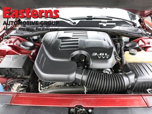 Used 2019 Dodge Challenger SXT AWD/4WD image 7