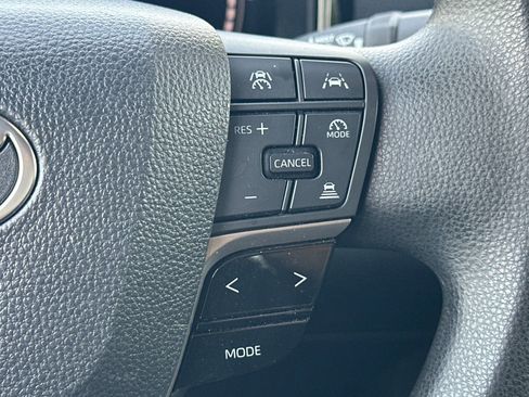 Used 2025 Toyota Camry LE image 38