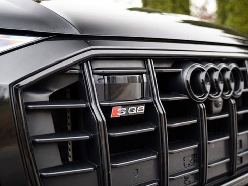 Used 2023 Audi SQ8 Prestige AWD/4WD image 22