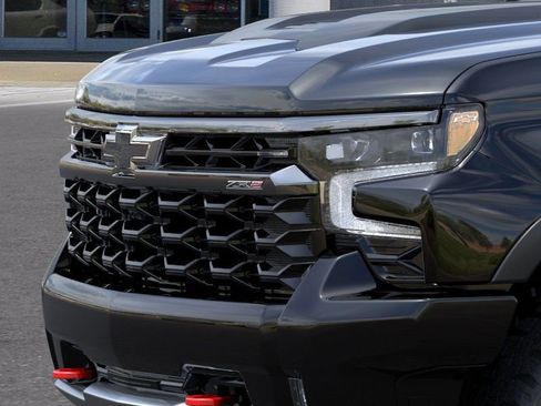 New 2026 Chevrolet Silverado 1500 ZR2 image 13