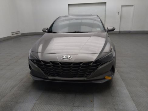 Used 2022 Hyundai Elantra Limited w/ Cargo Package FWD image 15