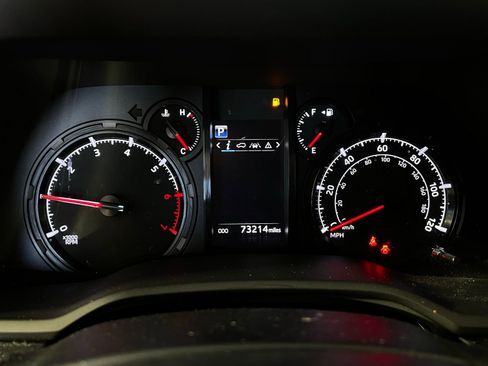 Used 2021 Toyota 4Runner SR5 image 10