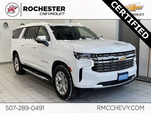 Used 2023 Chevrolet Suburban Premier image 1