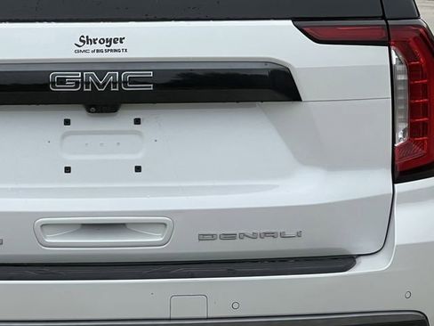 Used 2024 GMC Yukon Denali Ultimate image 5