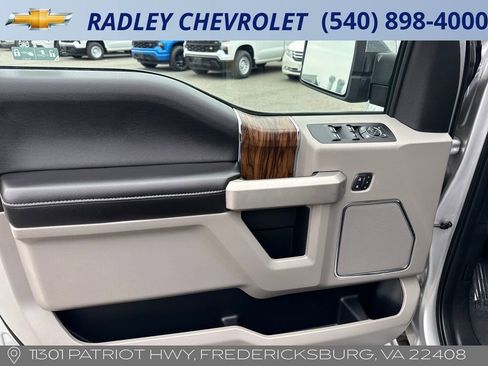 Used 2019 Ford F150 Lariat image 5